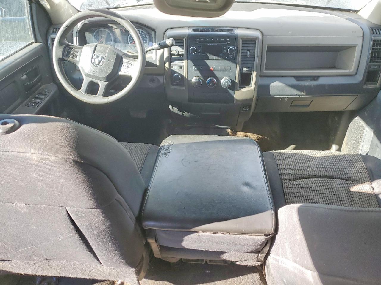2012 DODGE RAM 3500 ST photo 8