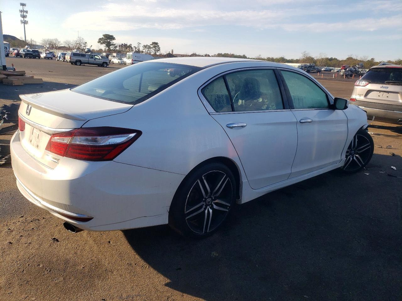 2017 HONDA ACCORD SPORT SPECIAL EDITION photo 3