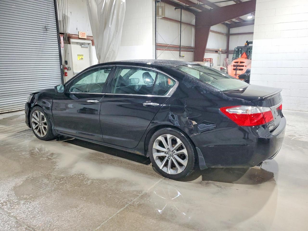2014 HONDA ACCORD SPORT photo 2