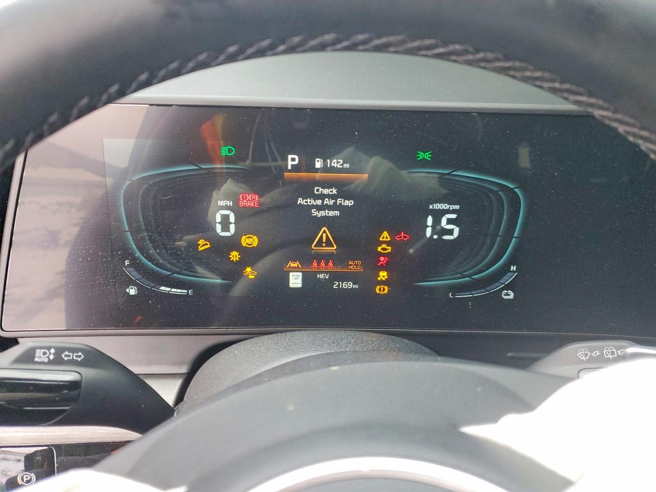 2025 KIA SPORTAGE X LINE photo 9