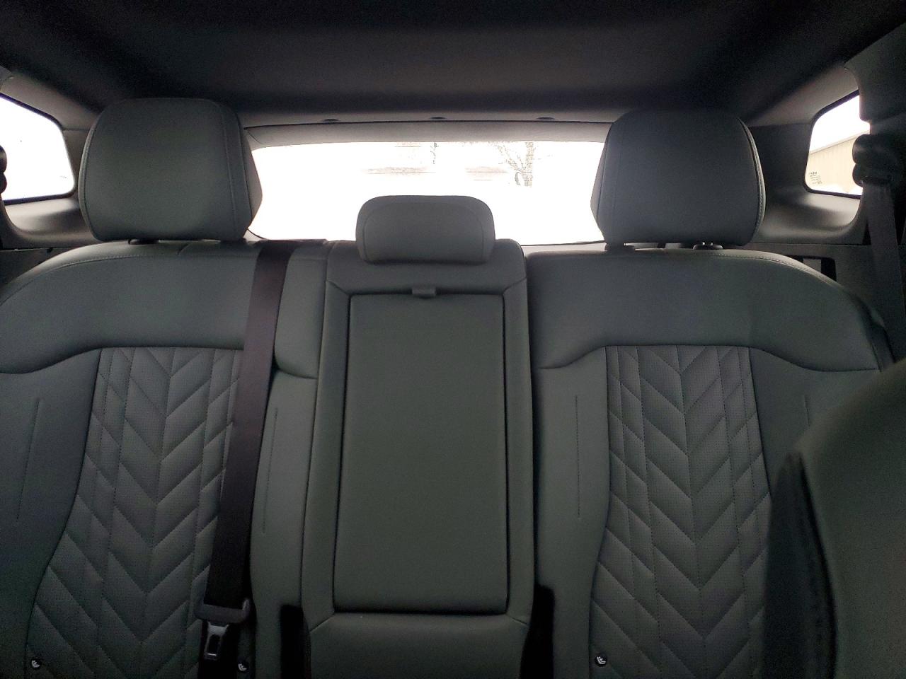 2025 KIA SPORTAGE X LINE photo 10