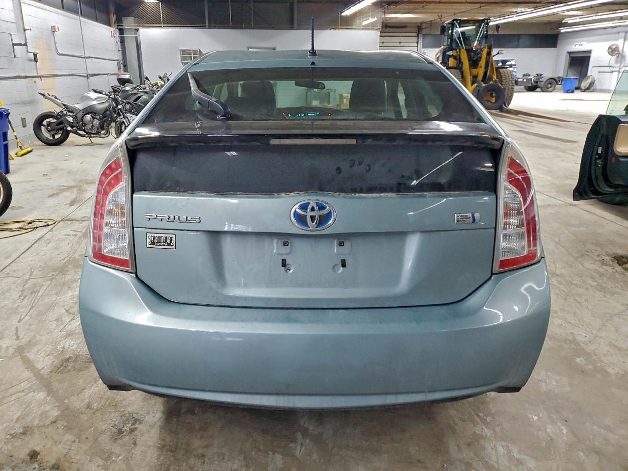 2013 TOYOTA PRIUS photo 6