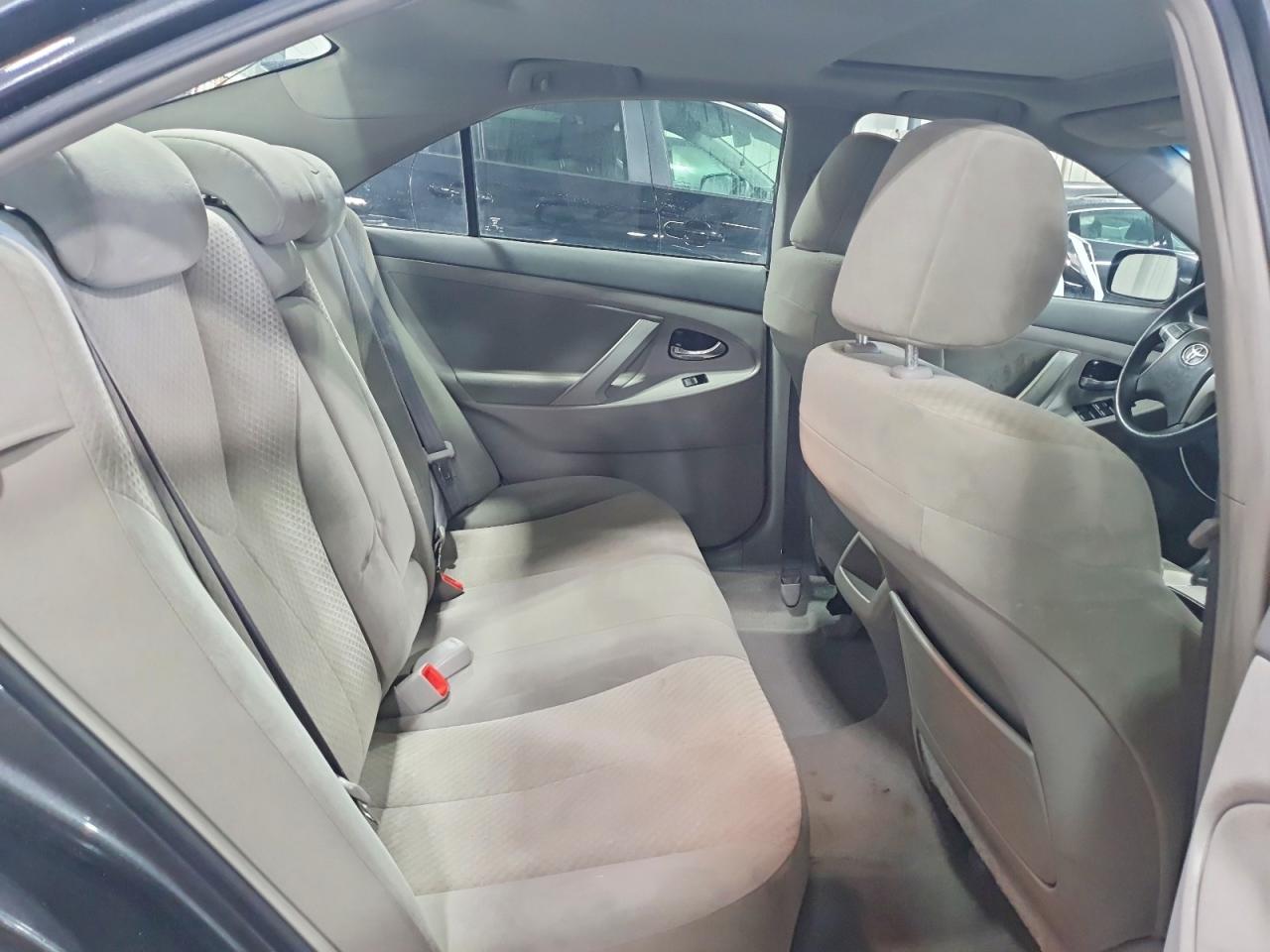 2007 TOYOTA CAMRY CE photo 19