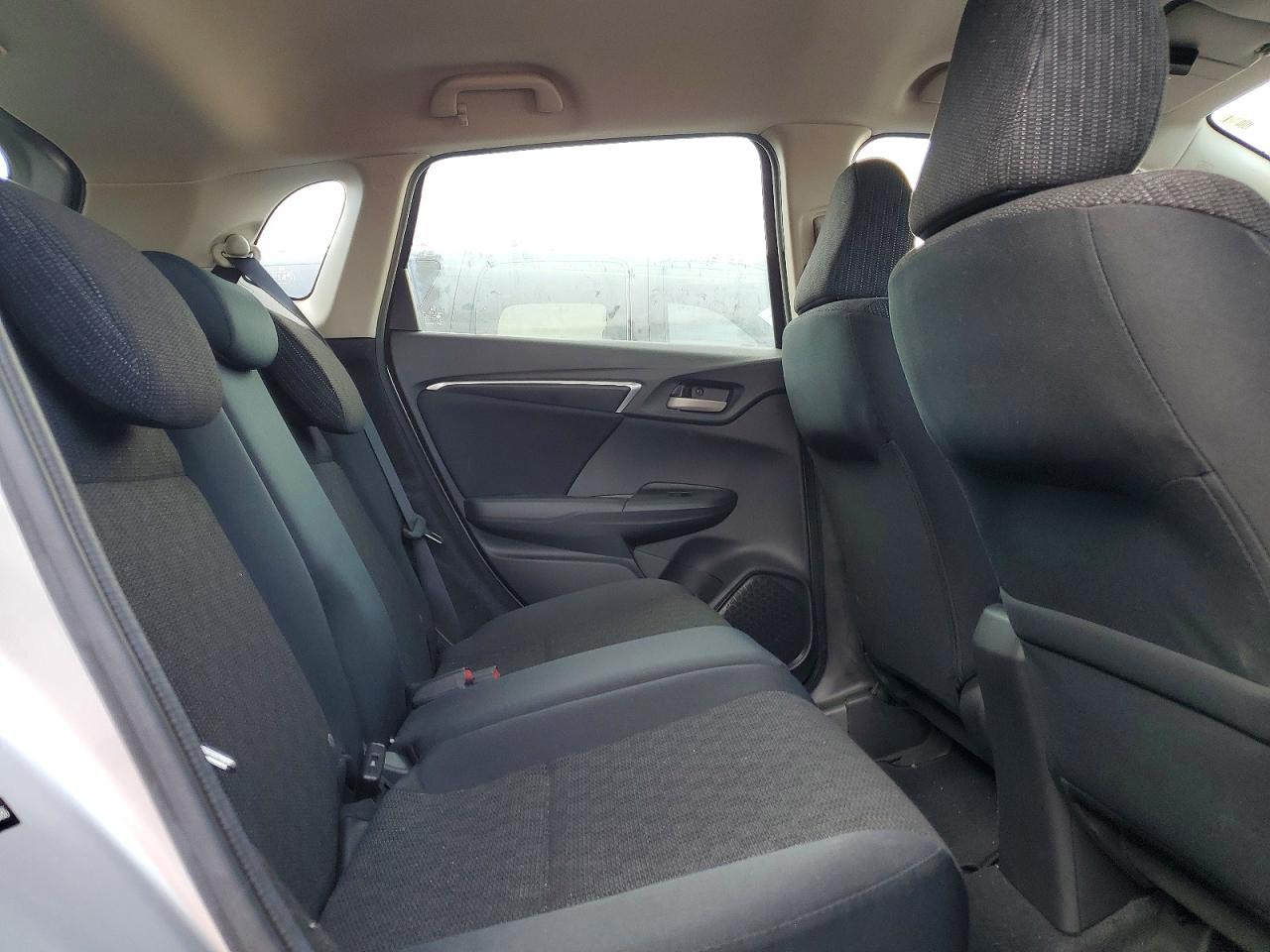 2016 HONDA FIT LX photo 10