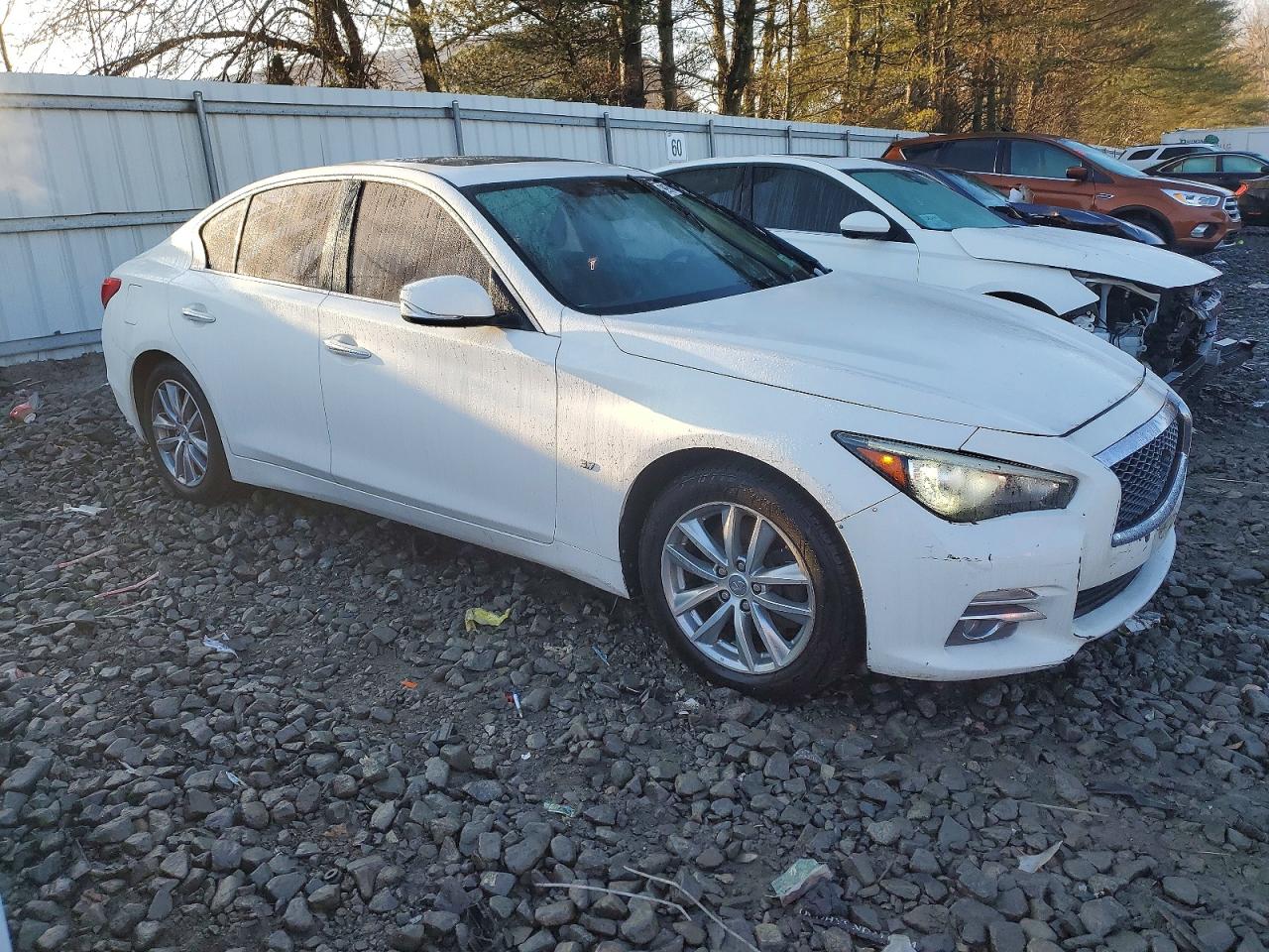 2015 INFINITI Q50 BASE photo 7