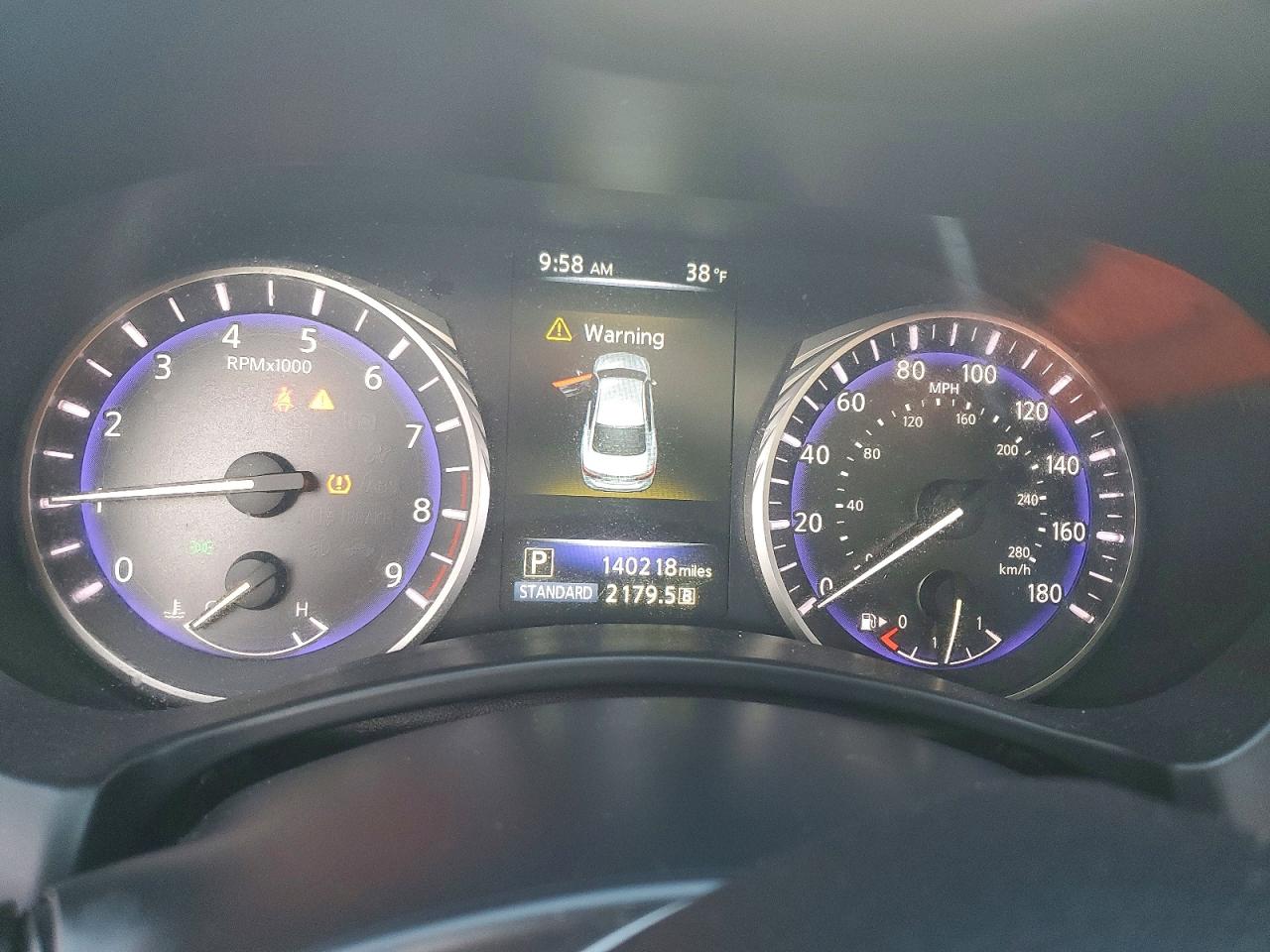 2015 INFINITI Q50 BASE photo 17
