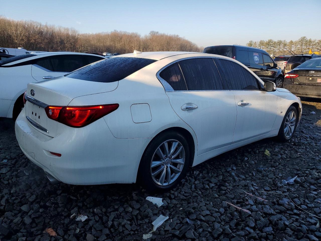 2015 INFINITI Q50 BASE photo 5