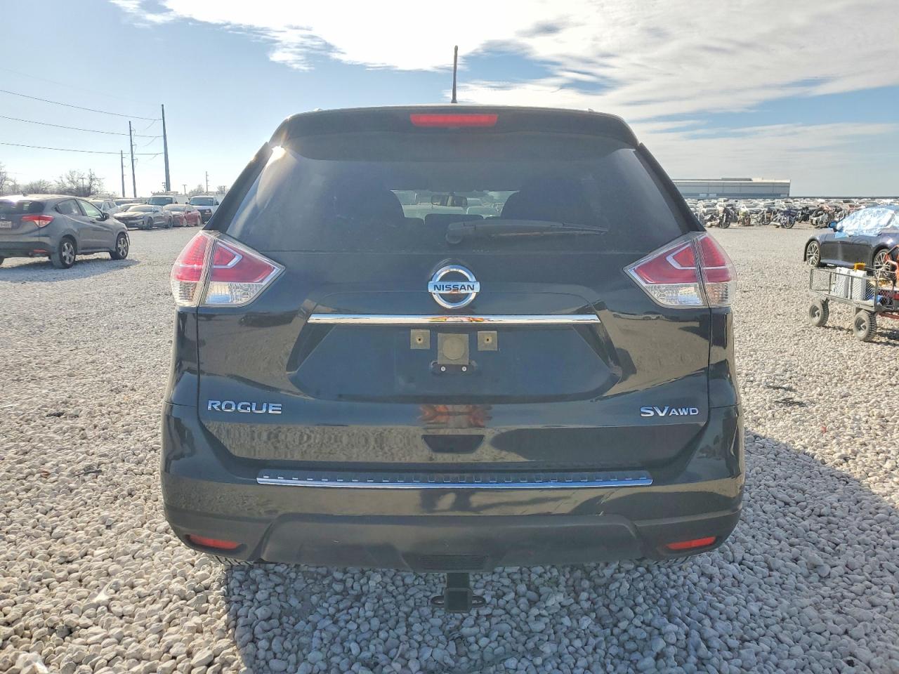 2016 NISSAN ROGUE S photo 6