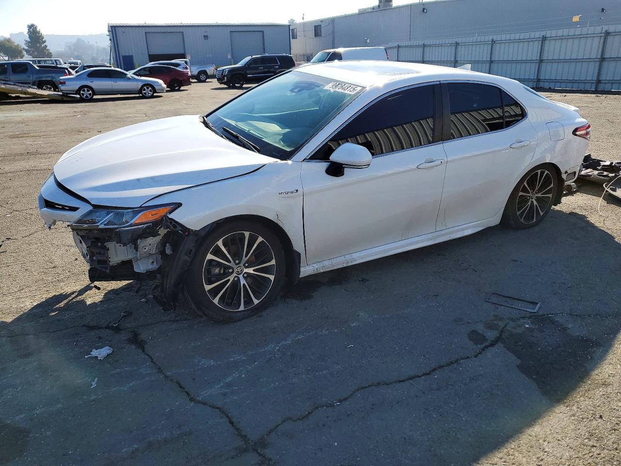 2020 TOYOTA CAMRY