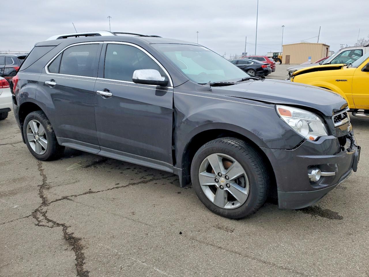 2013 CHEVROLET EQUINOX LTZ photo 4