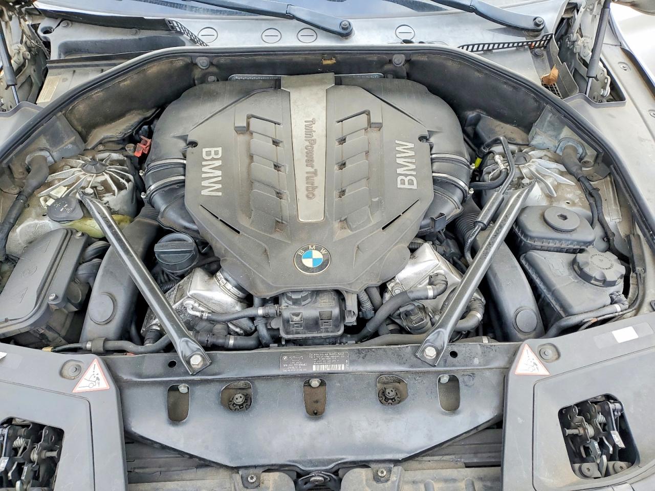2012 BMW 550 IGT photo 12