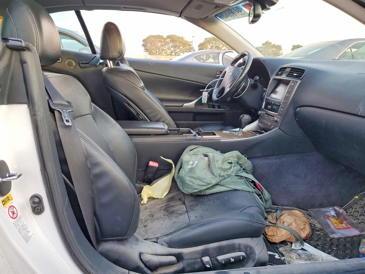 2010 LEXUS IS 350 photo 10