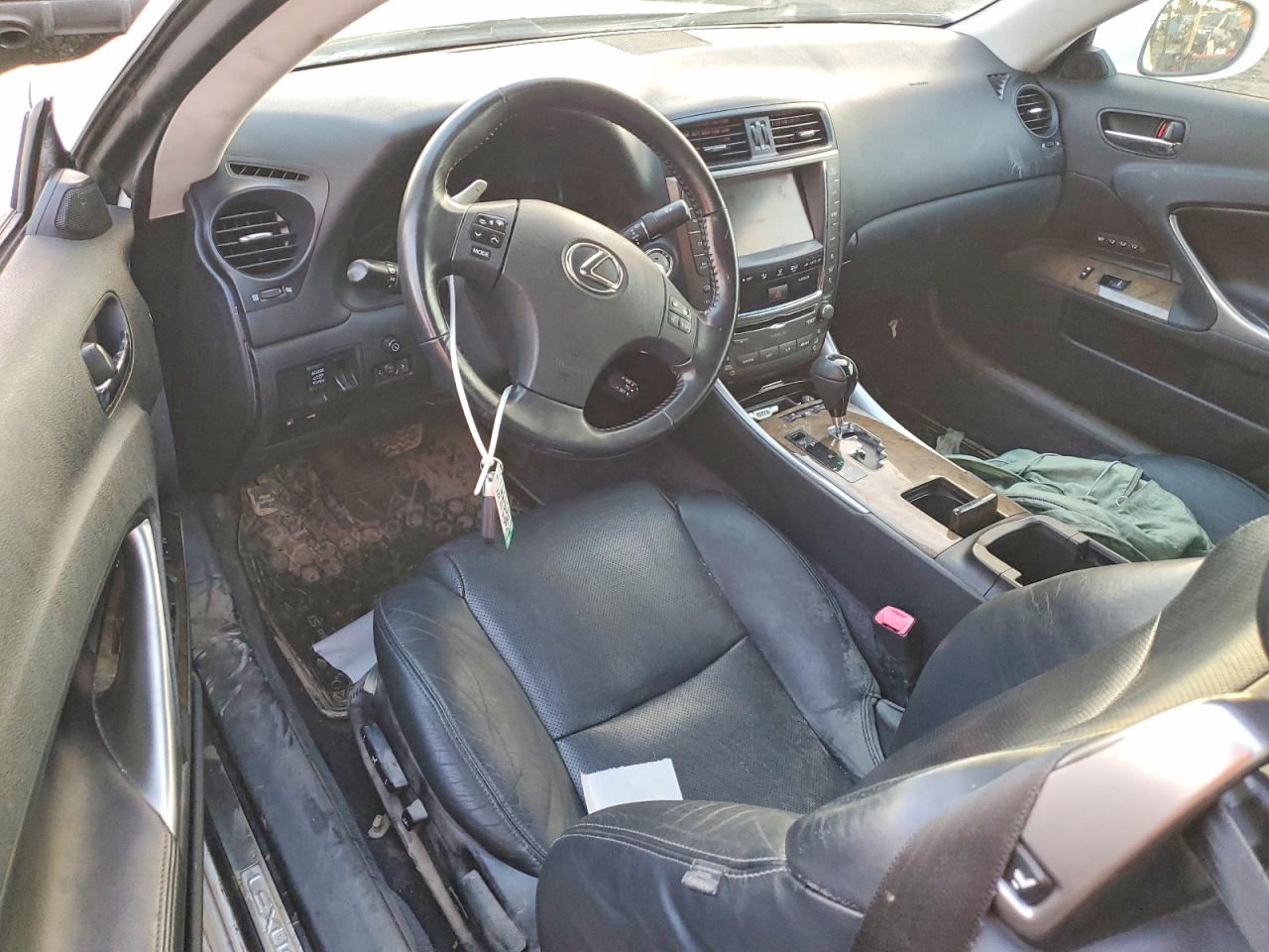 2010 LEXUS IS 350 photo 8