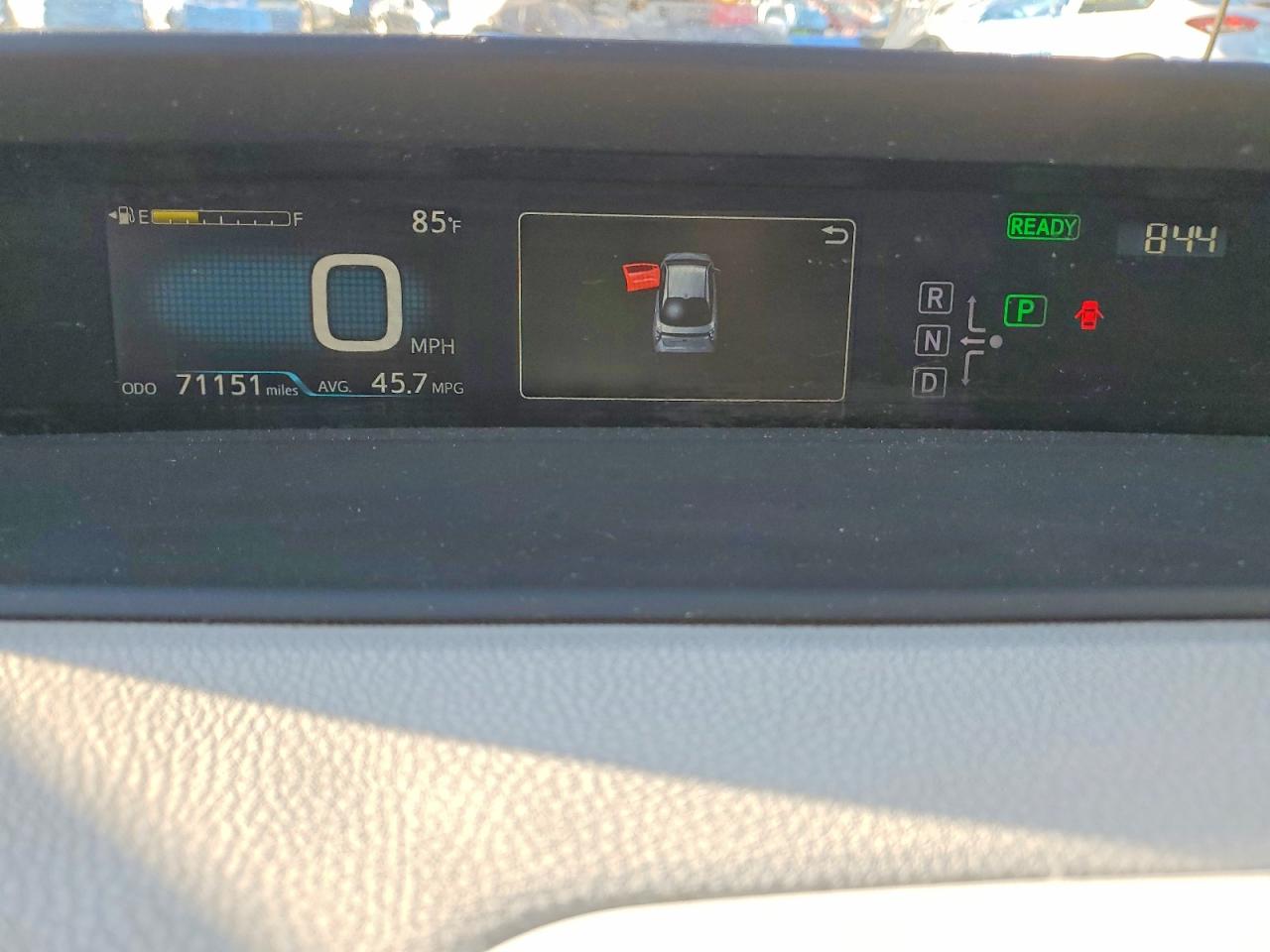 2016 TOYOTA PRIUS photo 9