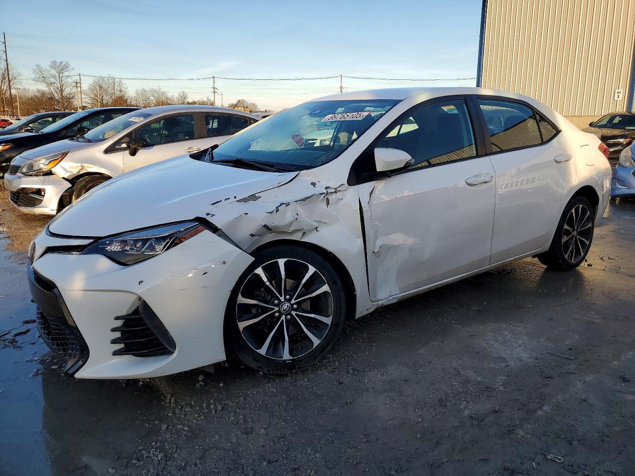 2017 TOYOTA COROLLA