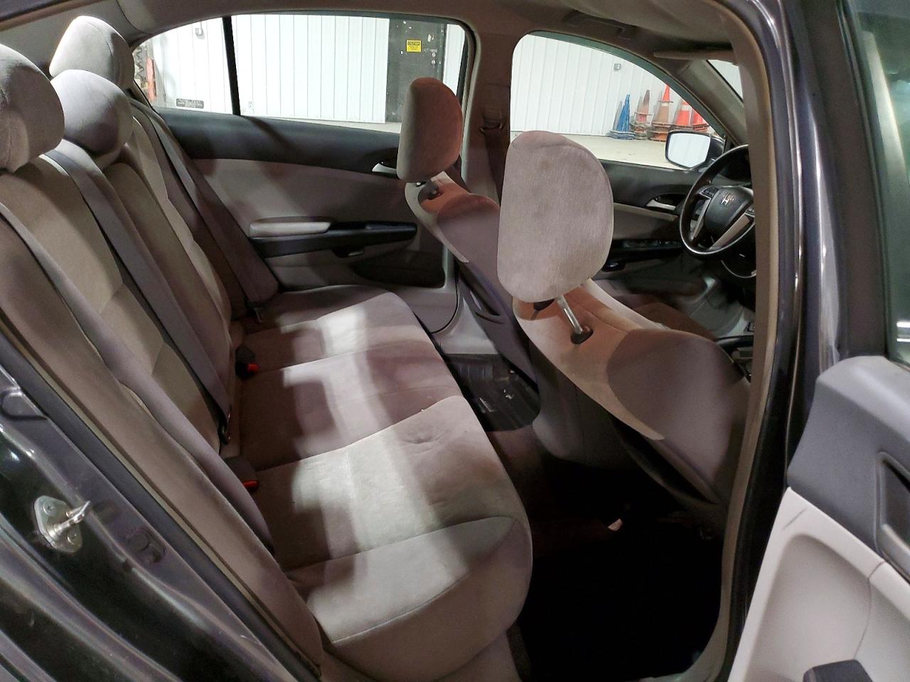2009 HONDA ACCORD LX photo 10