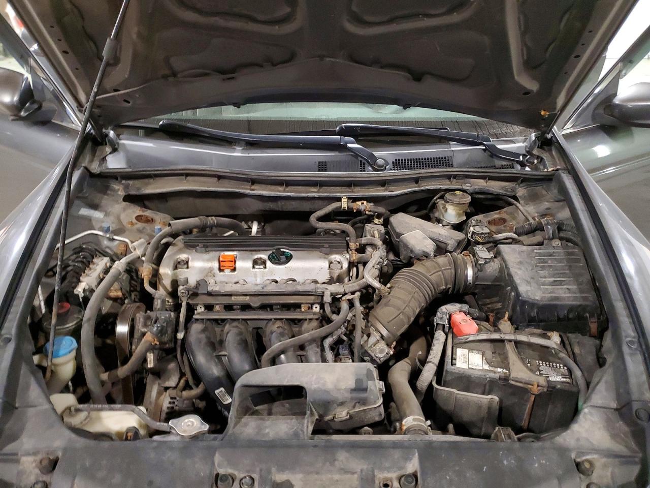 2009 HONDA ACCORD LX photo 11