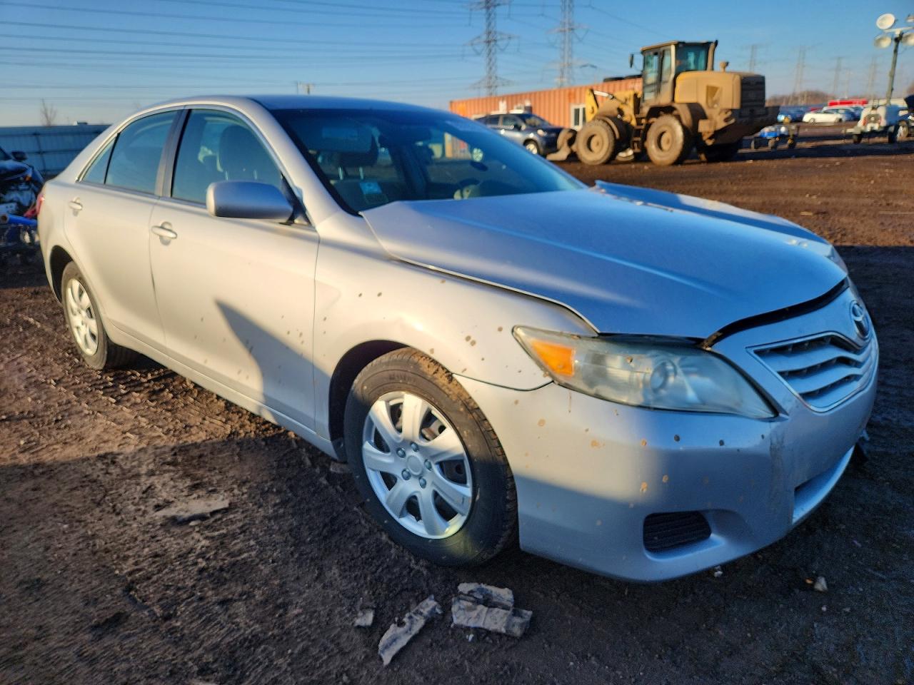 2010 TOYOTA CAMRY BASE photo 4