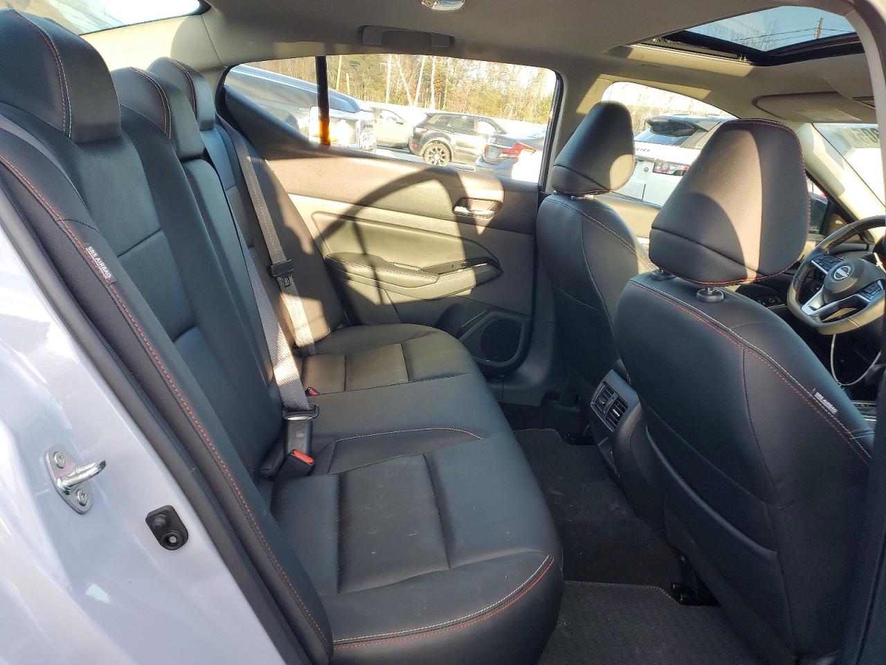 2024 NISSAN ALTIMA 2.0 SR photo 10