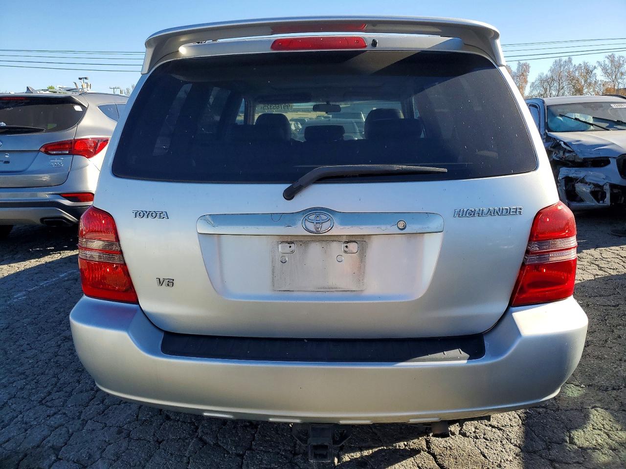2003 TOYOTA HIGHLANDER LIMITED photo 6
