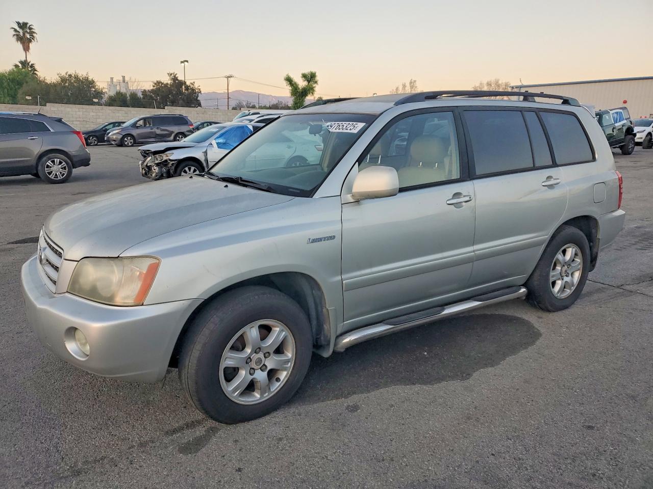 2003 TOYOTA HIGHLANDER