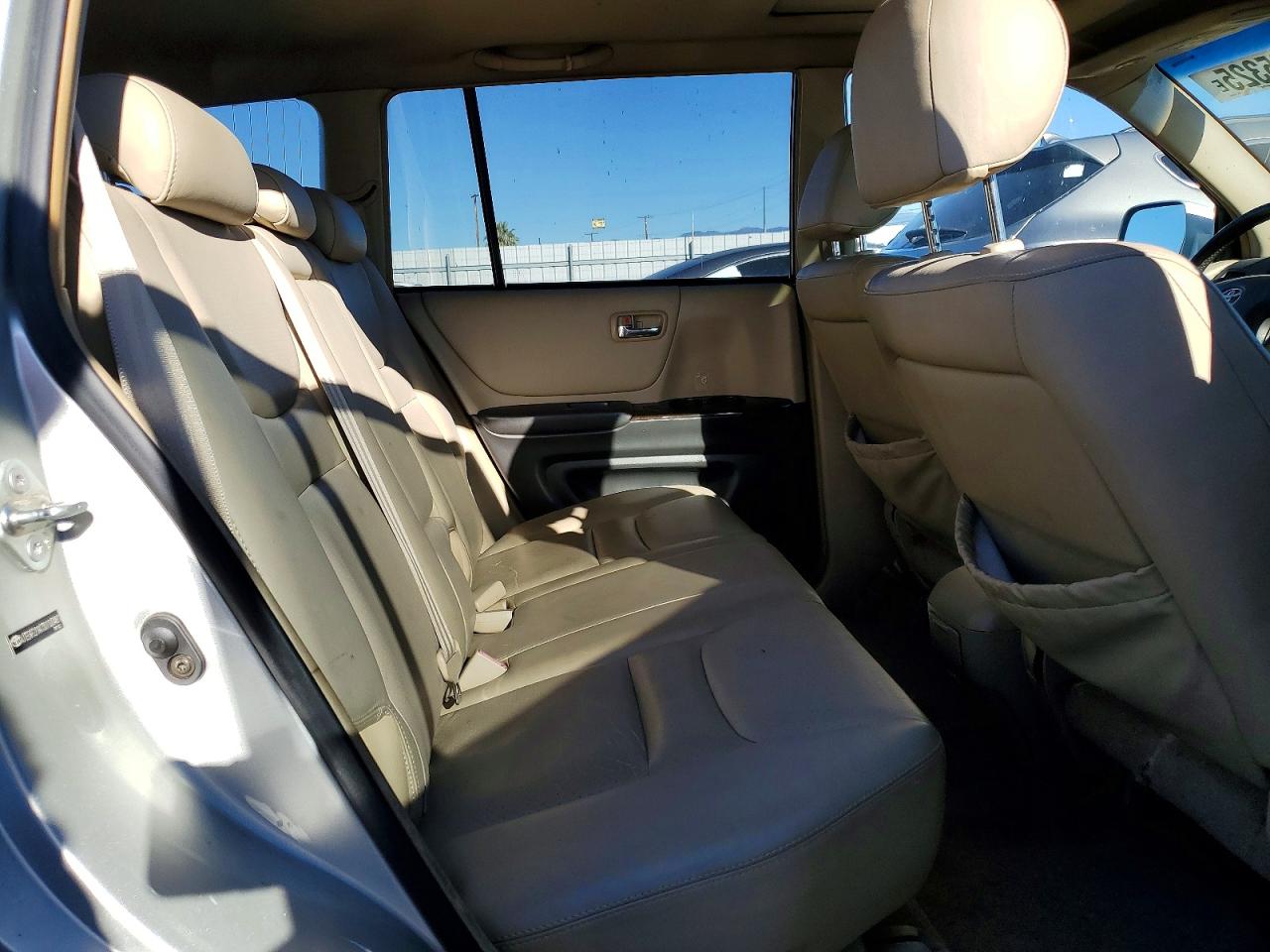 2003 TOYOTA HIGHLANDER LIMITED photo 11