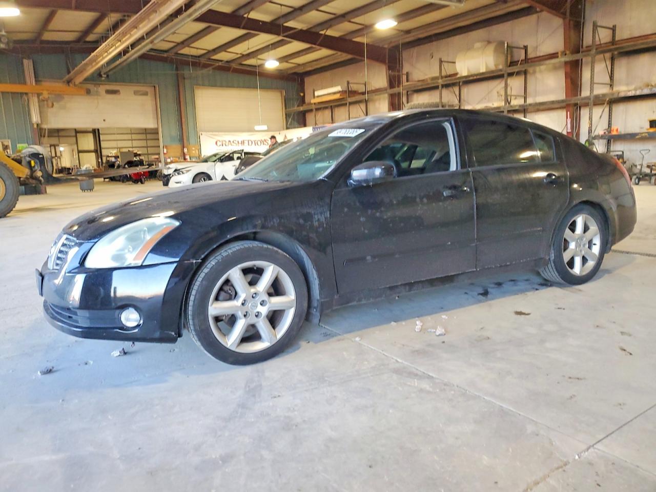 2004 NISSAN MAXIMA