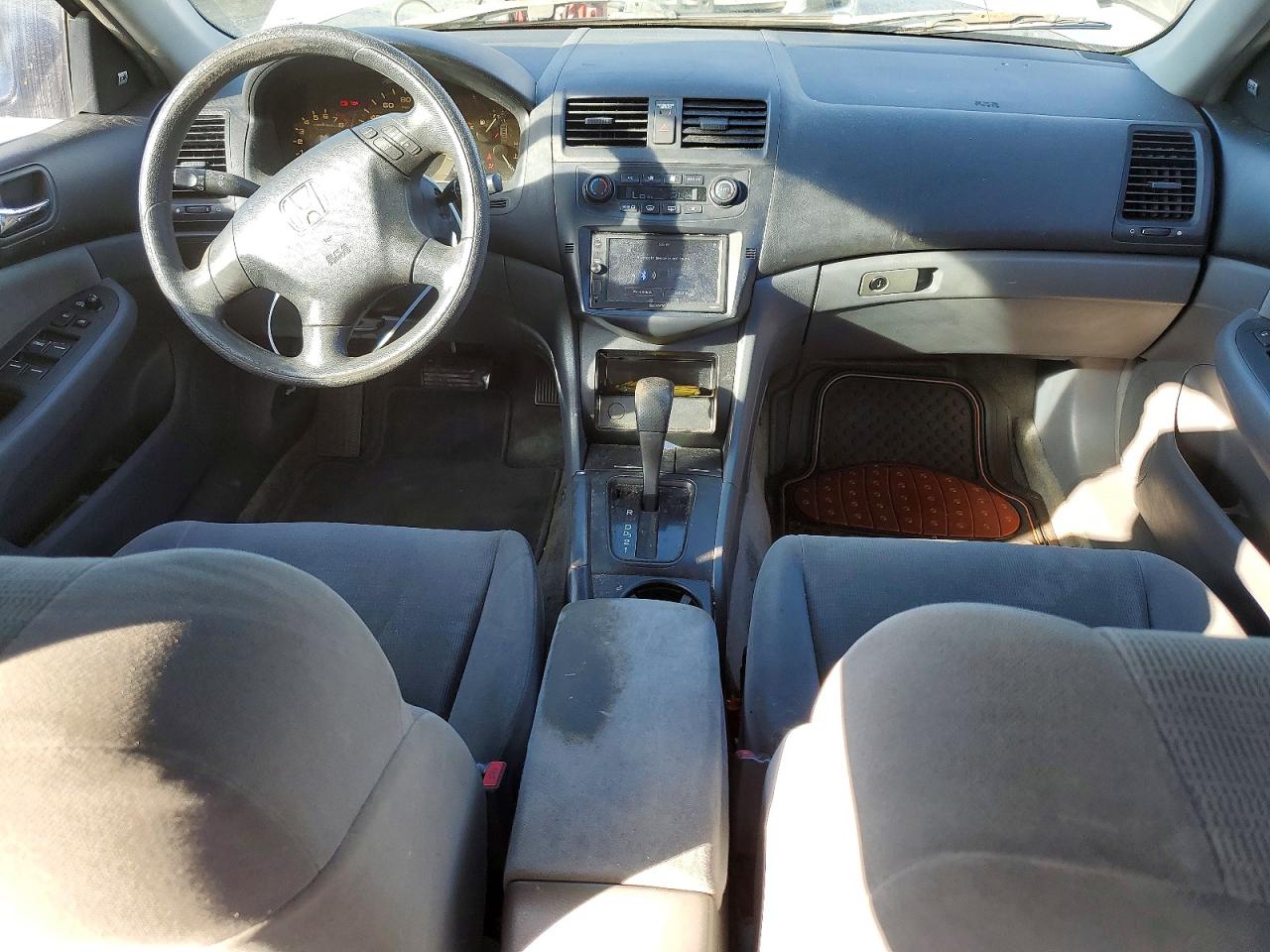2006 HONDA ACCORD LX photo 8