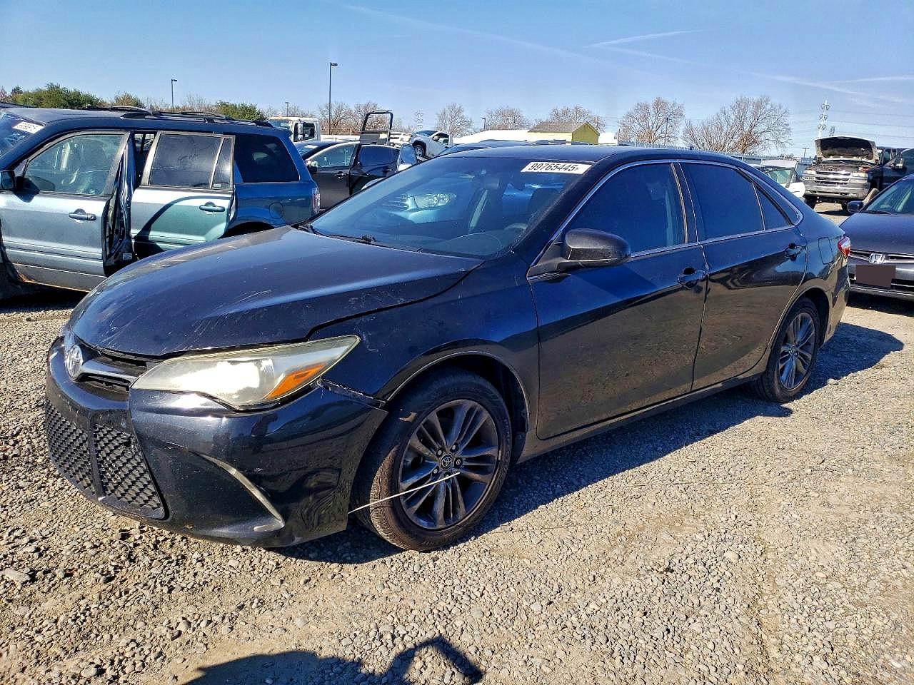2016 TOYOTA CAMRY