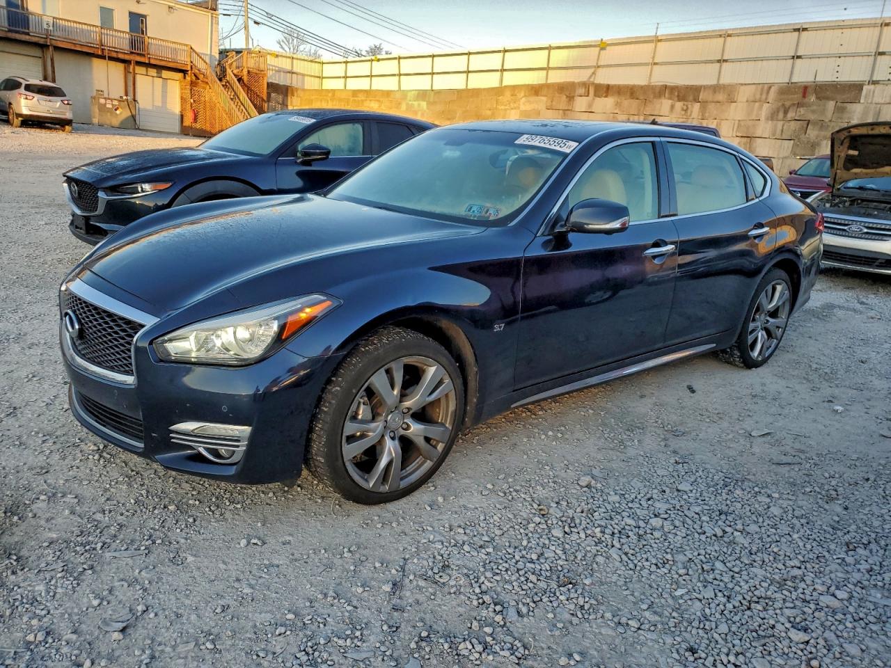 2016 INFINITI Q70L