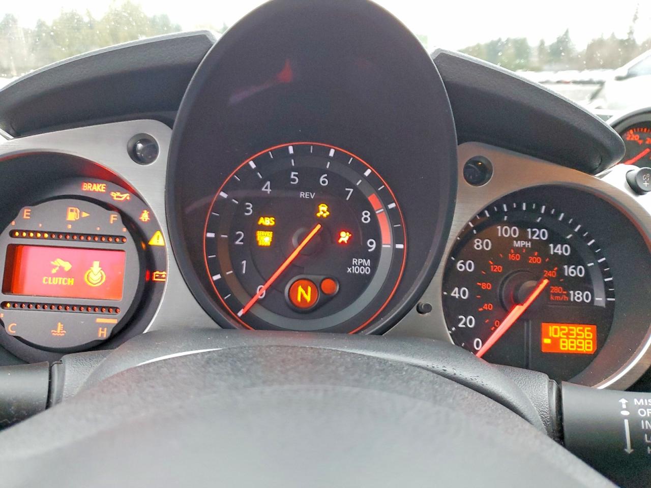 2015 NISSAN 370Z BASE photo 9