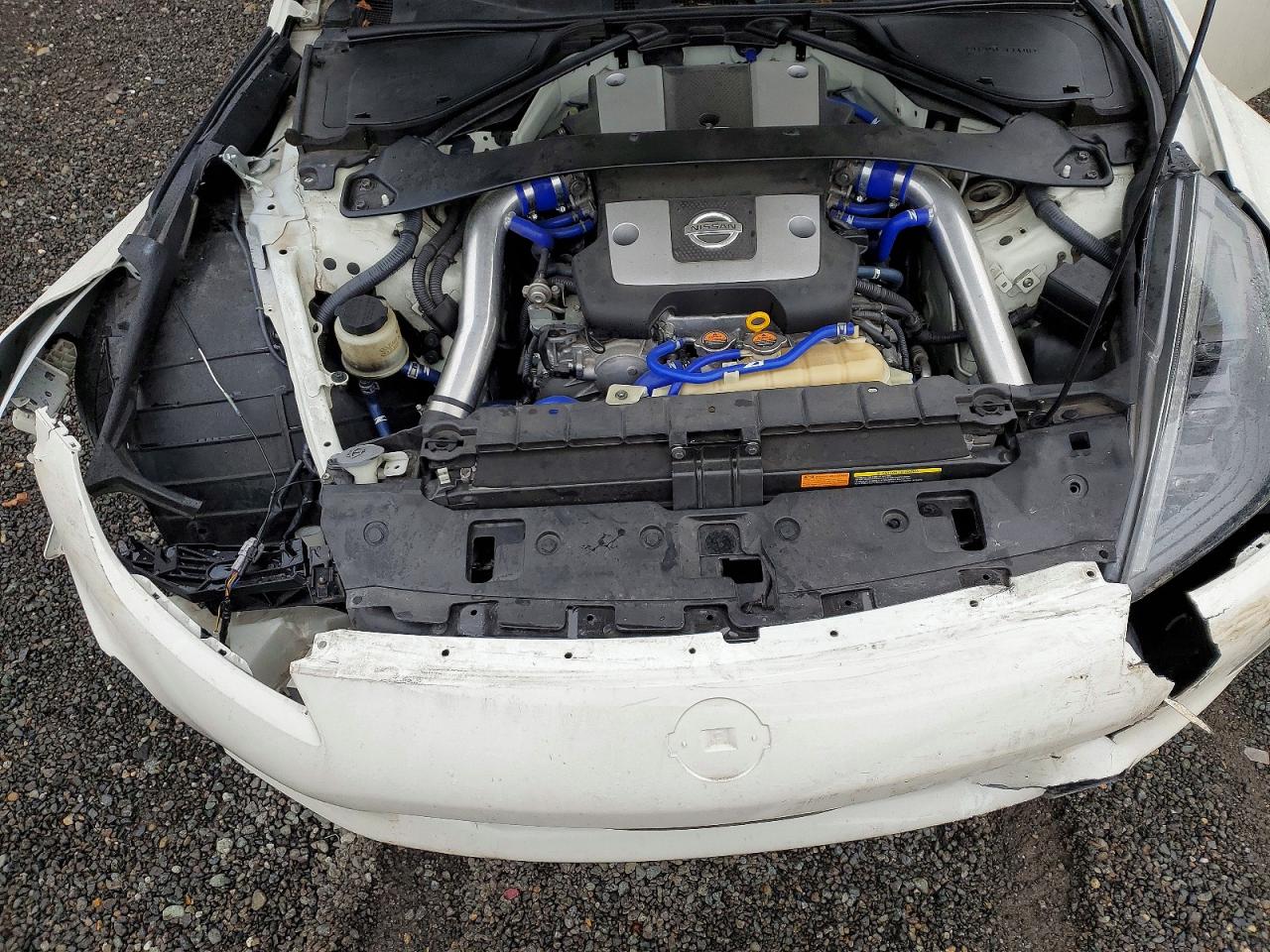 2015 NISSAN 370Z BASE photo 11