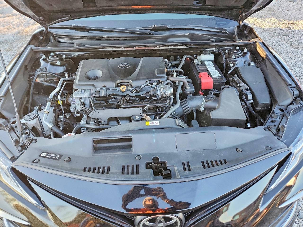 2021 TOYOTA CAMRY LE photo 21