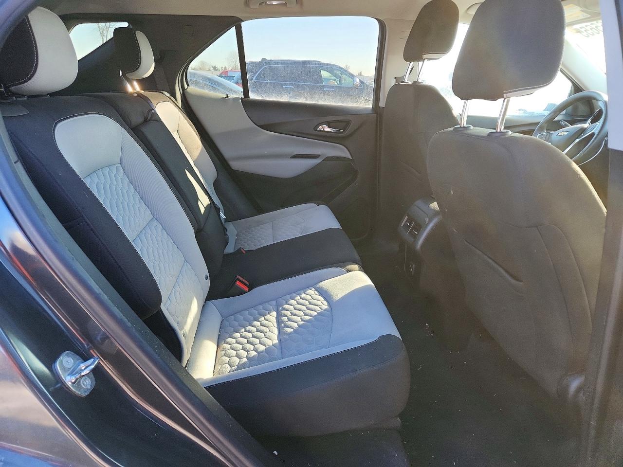 2019 CHEVROLET EQUINOX LS photo 11