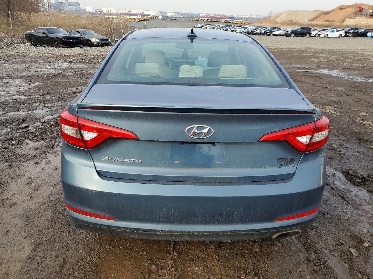 2016 HYUNDAI SONATA SE photo 6