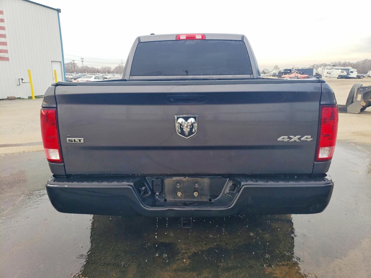 2021 RAM 1500 CLASSIC SLT photo 6