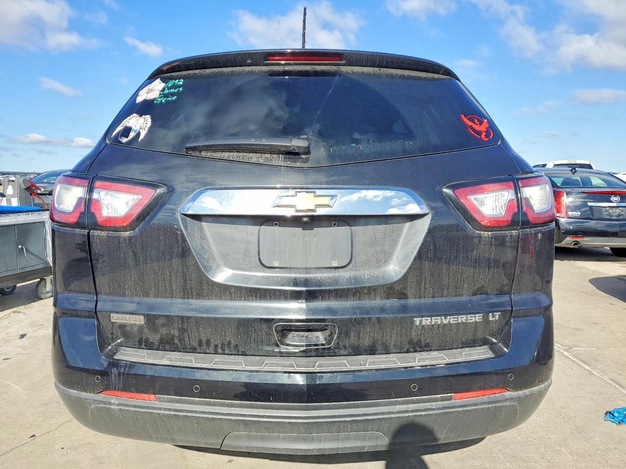 2014 CHEVROLET TRAVERSE LT photo 6