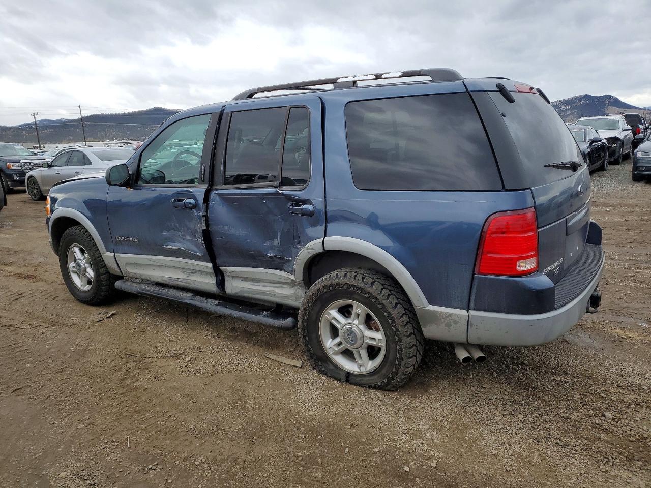 2002 FORD EXPLORER XLT photo 2