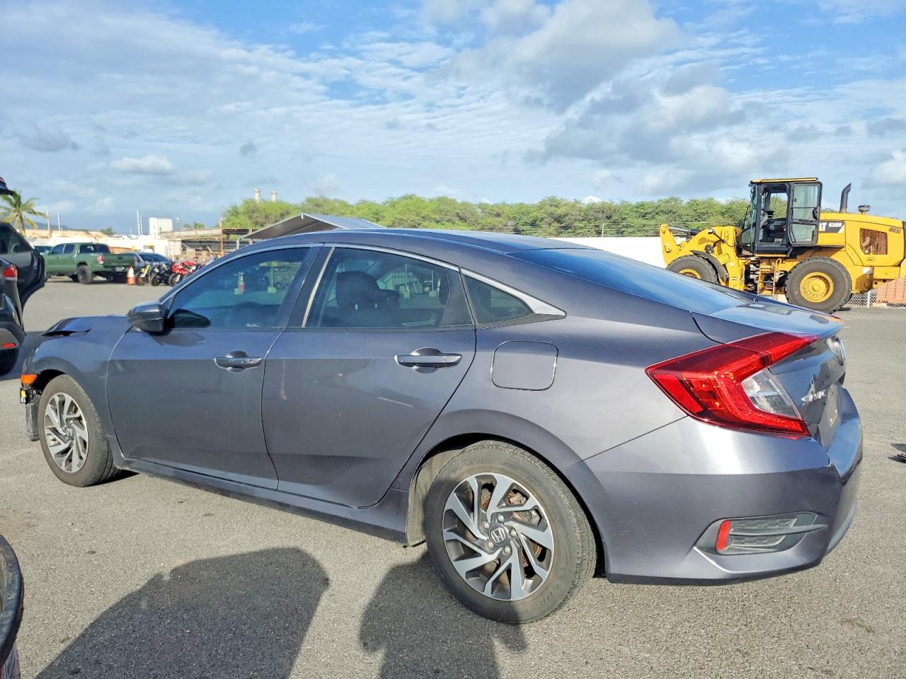 2016 HONDA CIVIC EX photo 2