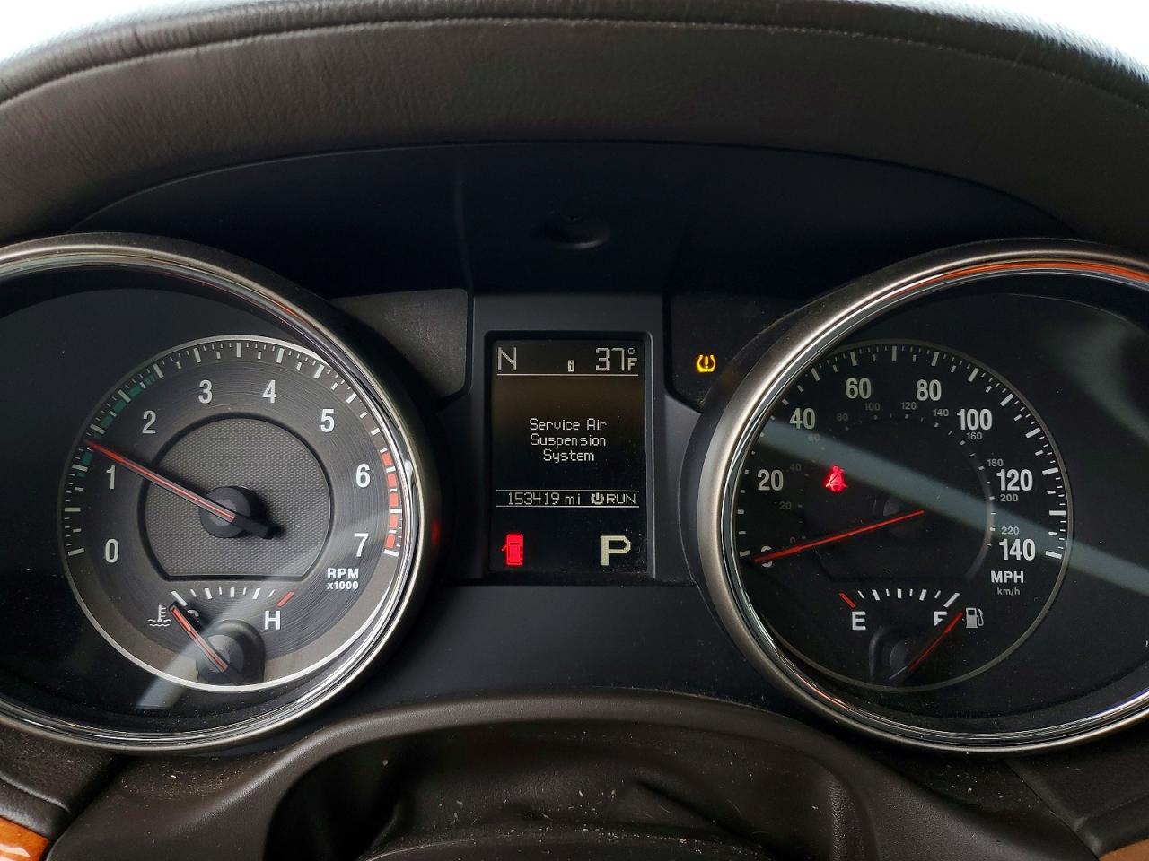 2011 JEEP GRAND CHEROKEE OVERLAND photo 9