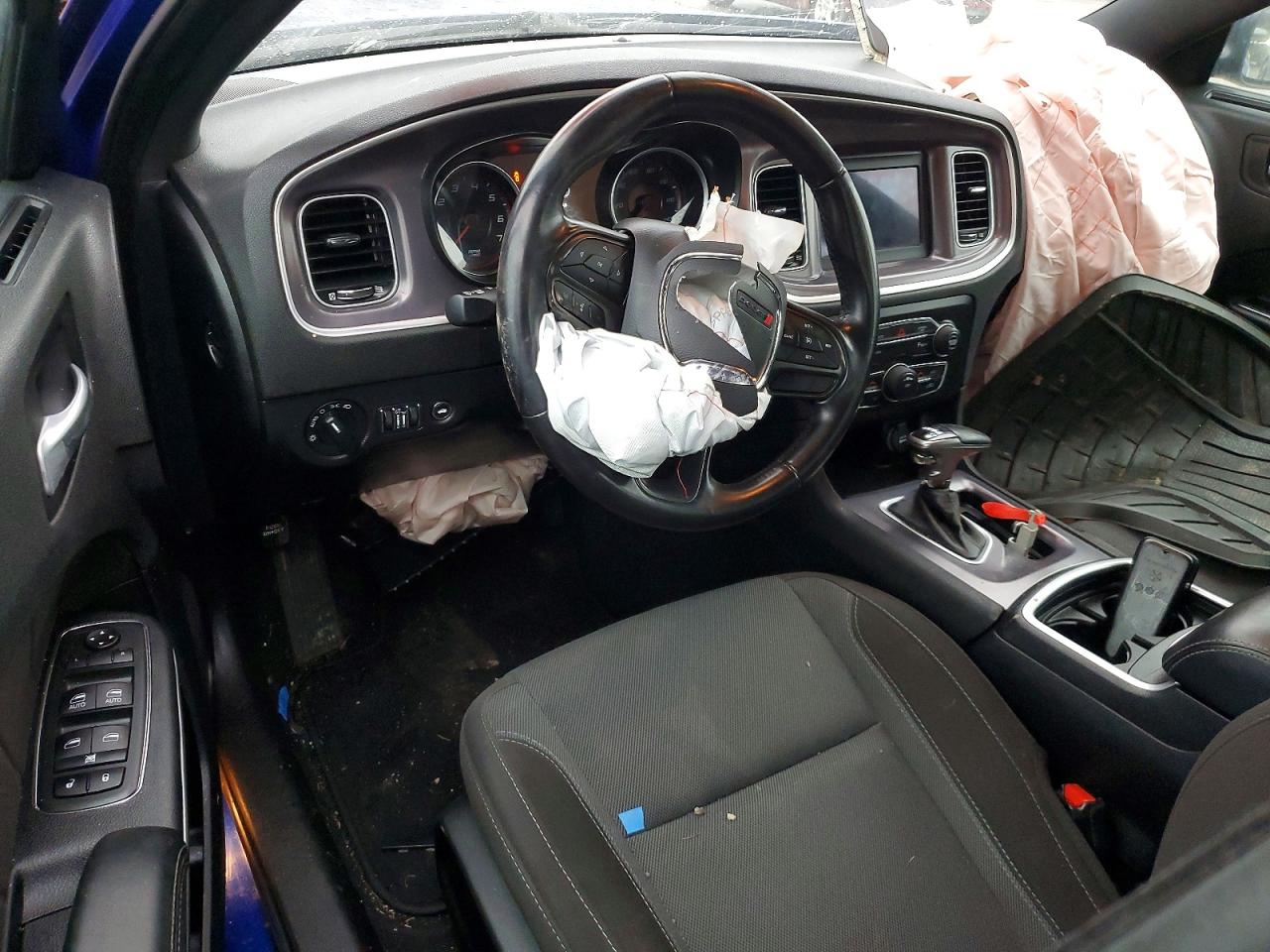 2020 DODGE CHARGER SXT photo 8