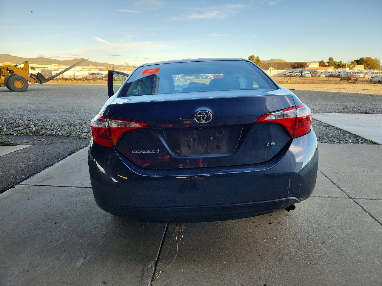 2015 TOYOTA COROLLA L photo 6
