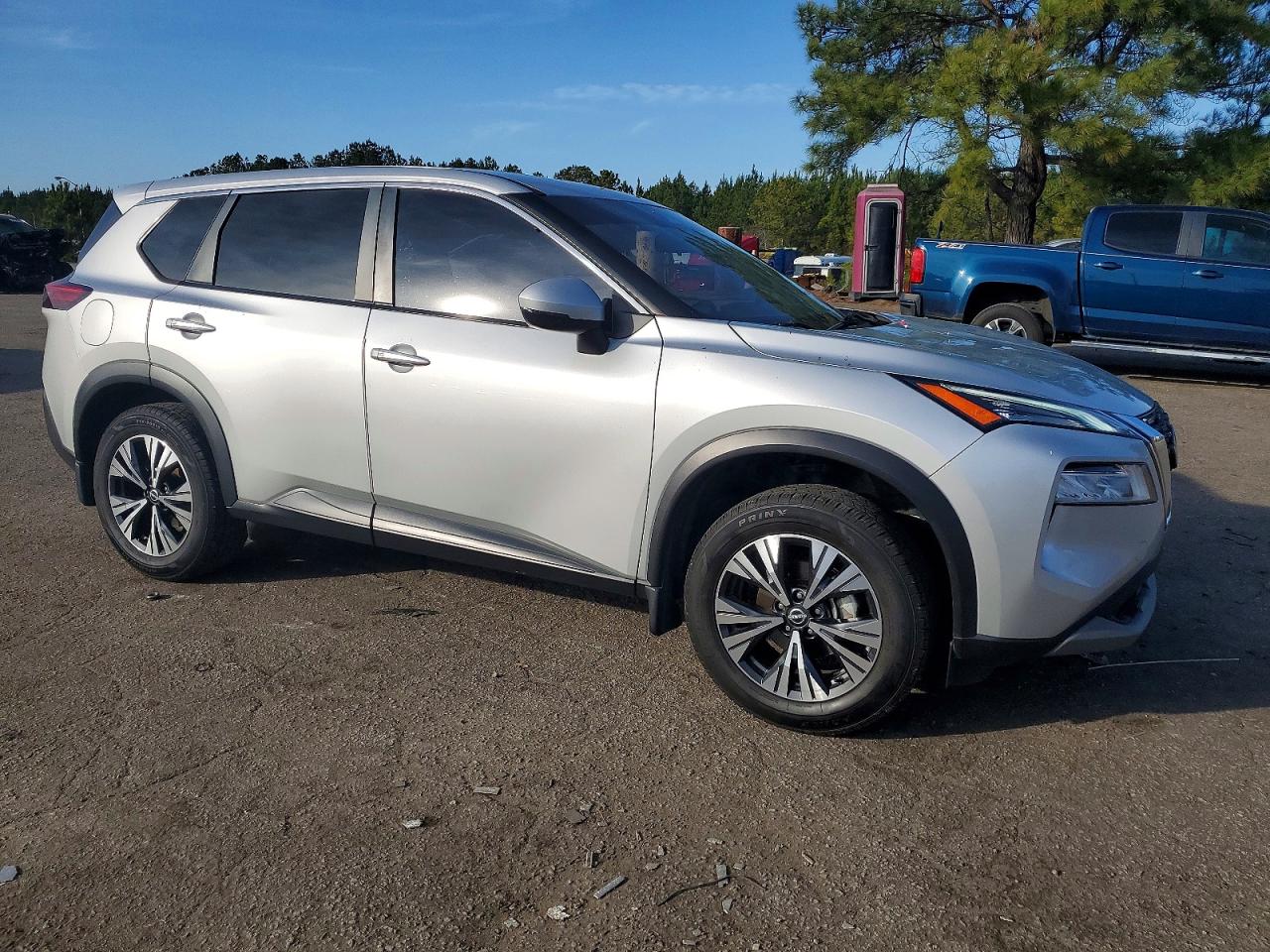 2023 NISSAN ROGUE SV photo 7