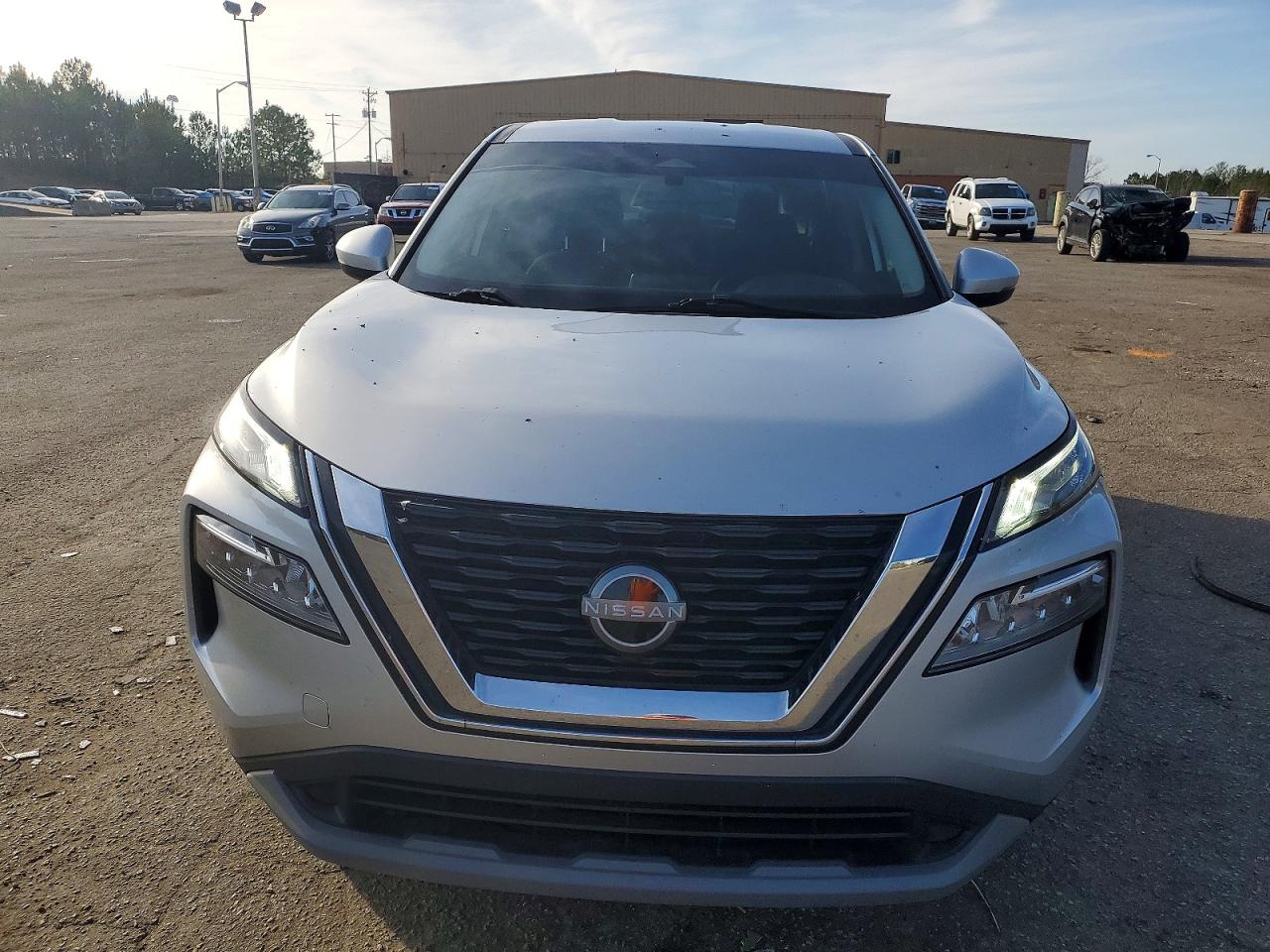 2023 NISSAN ROGUE SV photo 9