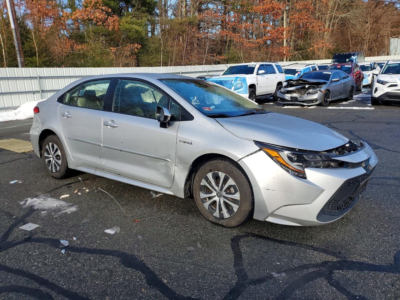 2021 TOYOTA COROLLA LE photo 4