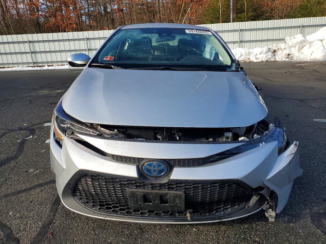 2021 TOYOTA COROLLA LE photo 5