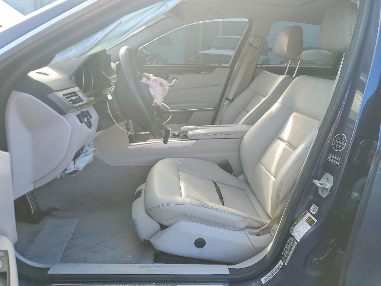2016 MERCEDES-BENZ E 350 4MATIC photo 13