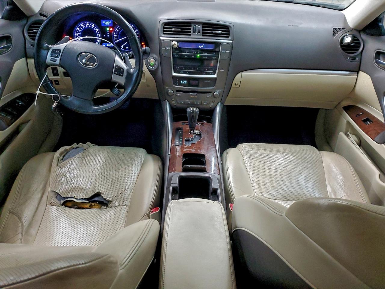 2012 LEXUS IS 250 photo 8