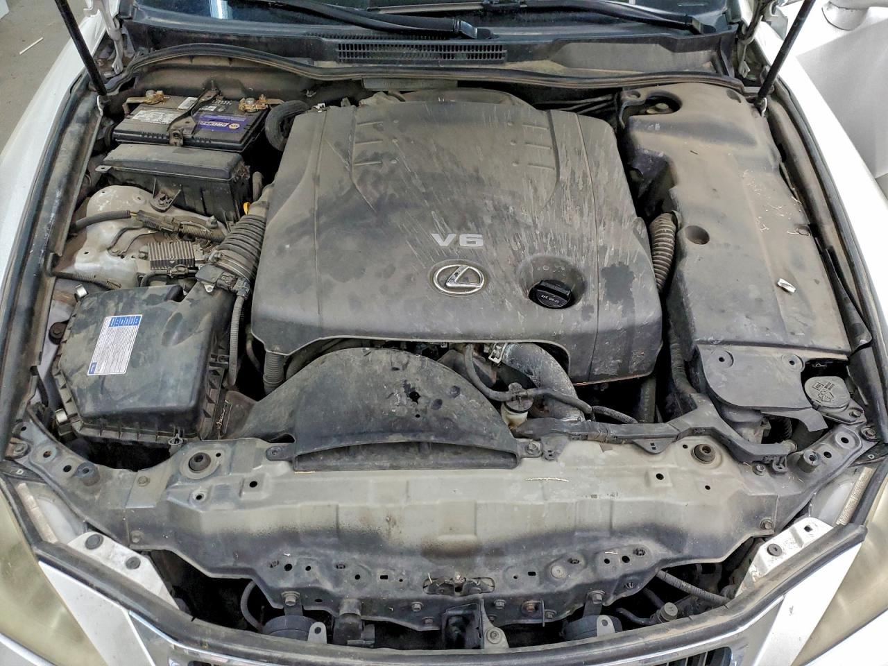 2012 LEXUS IS 250 photo 11