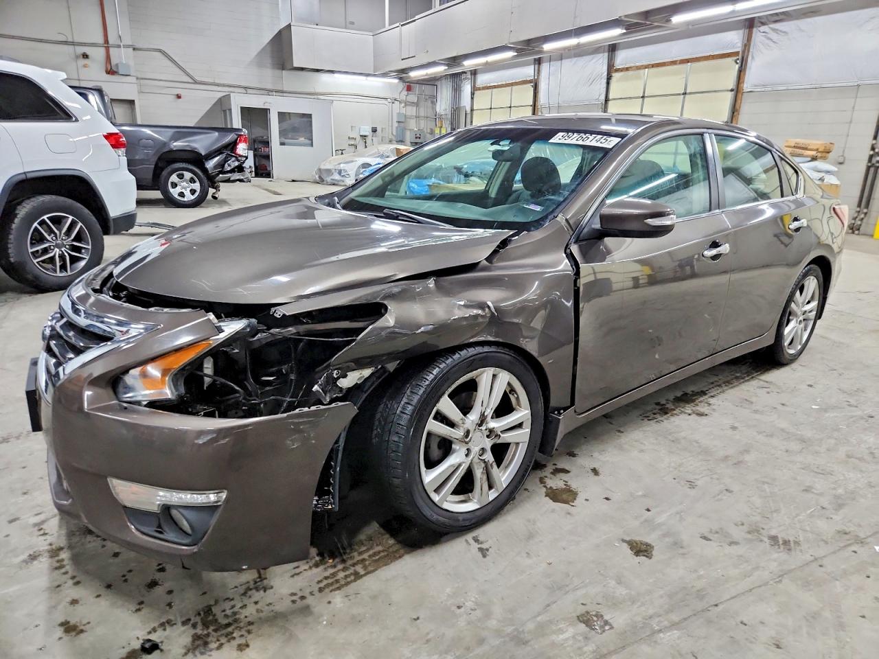2013 NISSAN ALTIMA